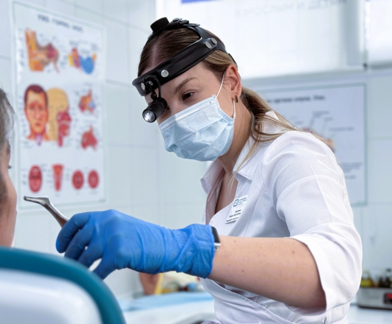 Комбинированное течение острого риносинусита, тубоотита и назофарингита