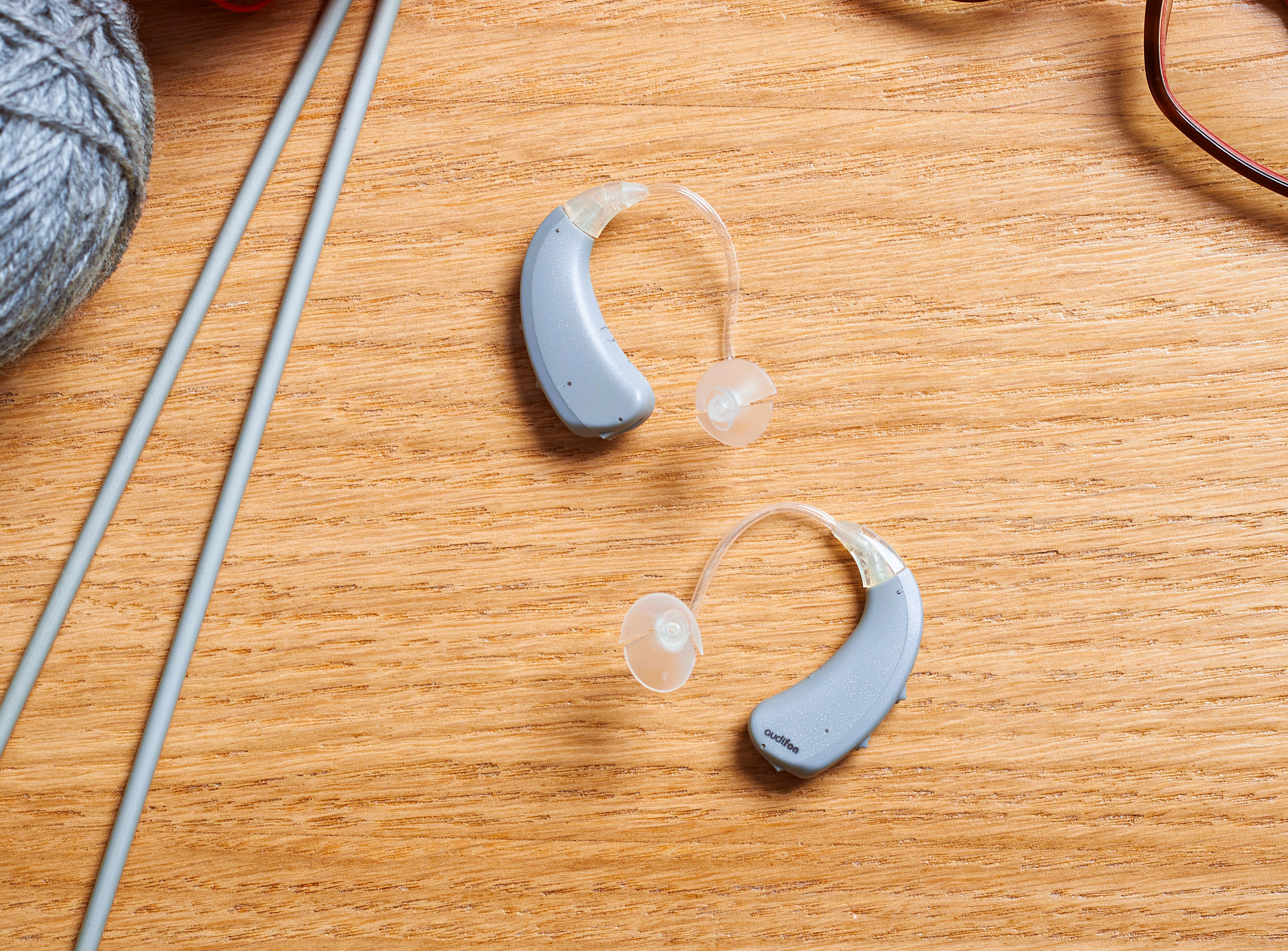 Сверхмощный заушный слуховой аппарат