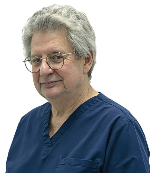 Старосветский Борис Викторович - оториноларинголог, профессор, заслуженный врач города Москвы