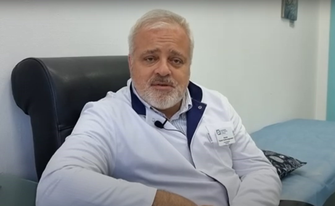 Беседы с психотерапевтом: ребенок замкнулся в себе из-за болезни