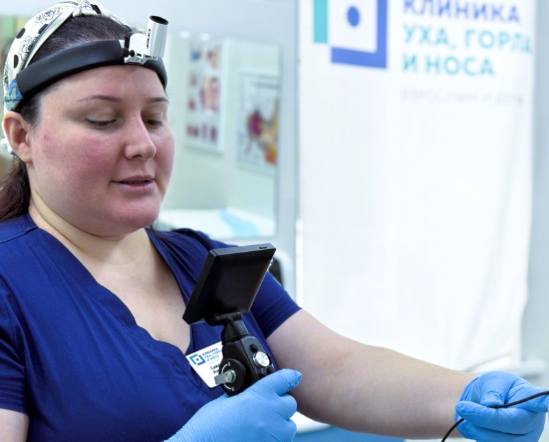 Острый левосторонний гнойный перфоративный средний отит