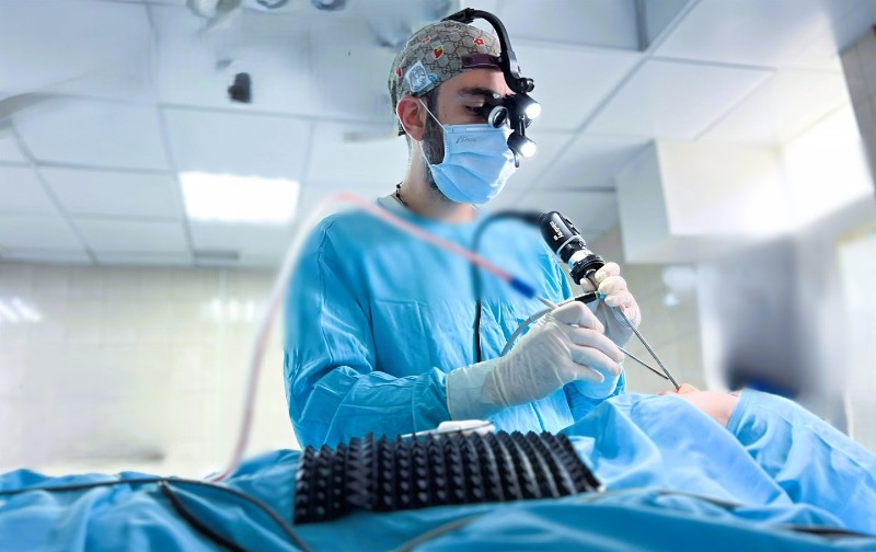 В нашей клинике успешно проведена первая AR-операция на пазухах носа