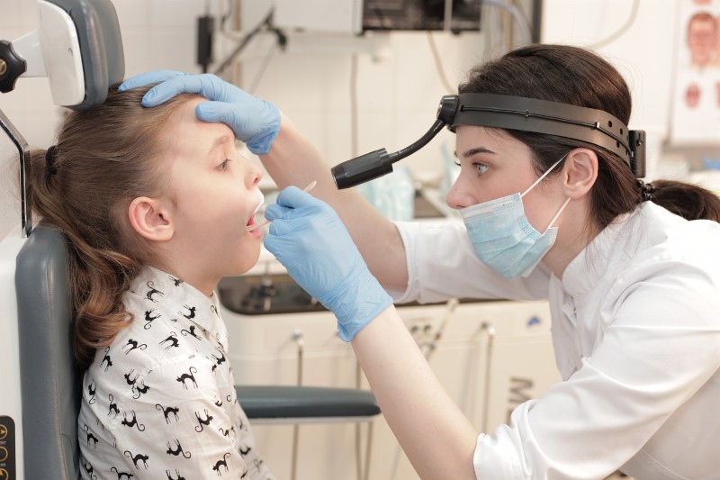 Лечение паратонзиллярного абсцесса у детей и взрослых